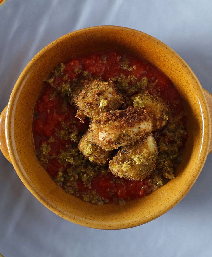 Hühnerbrust mit Tomatensauce nach der Art der Romagna